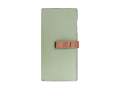 LOEWE Large Vertical Wallet In Grained Calfskin "Rosemary/Tan"