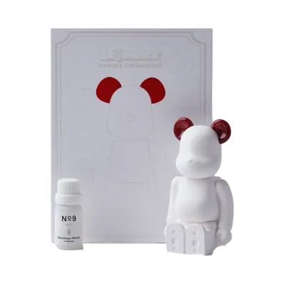 Bearbrick AROMA ORNAMENT No.9 Galaxy RED
