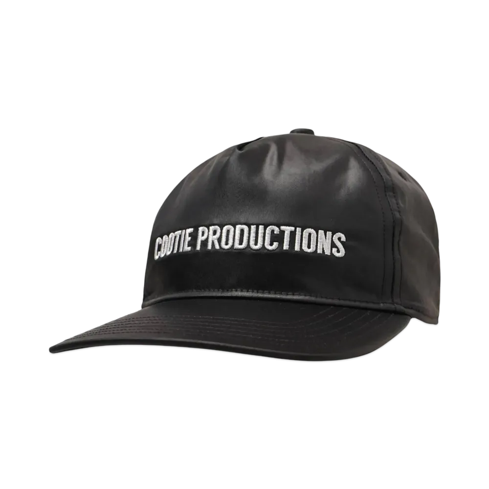 COOTIE PRODUCTIONS Damp Coated Satin 5 Panel Cap "BLACK X WHITE"