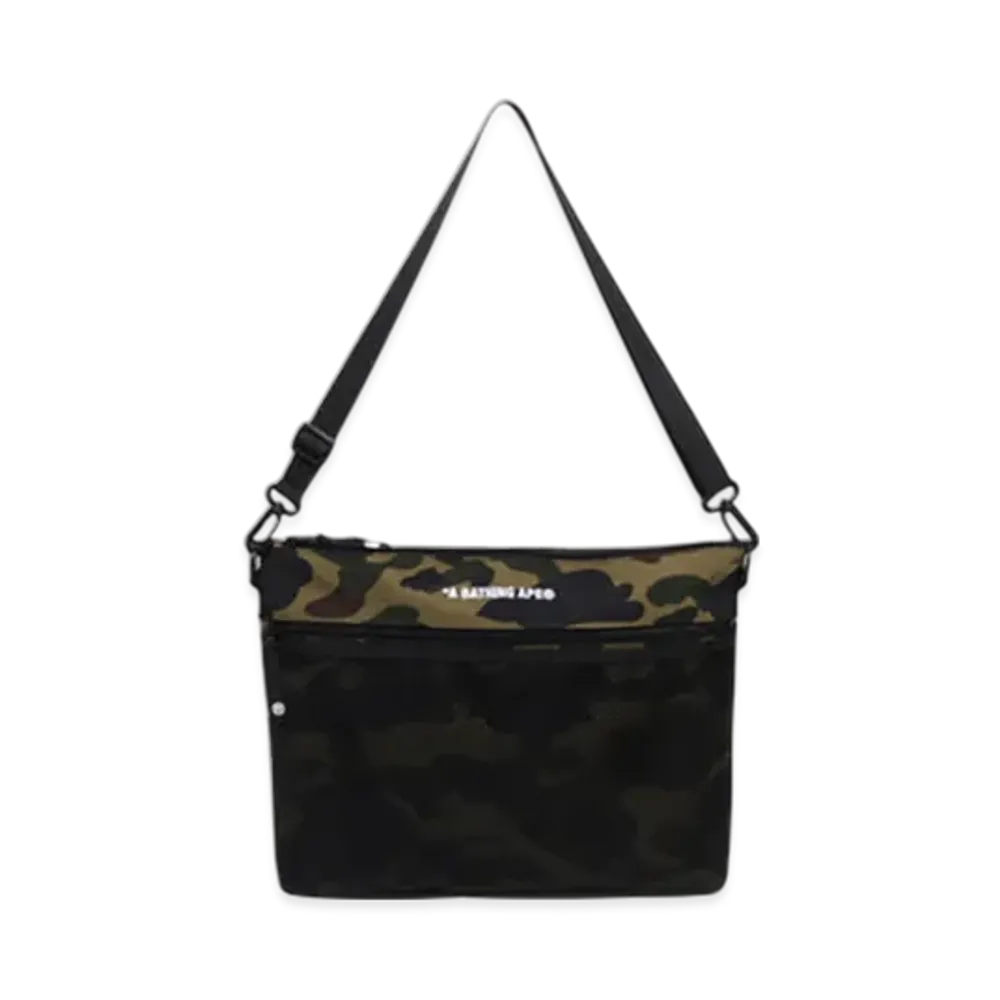 A BATHING APE 1St Camo Sacoche "Green"