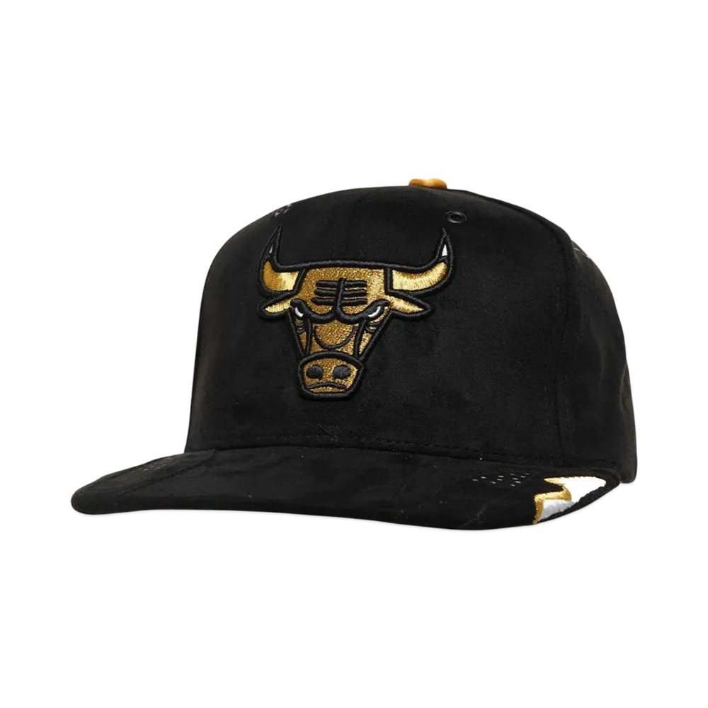 Mitchell&Ness NBA DAY 6 SNAPBACK BULLS "BLACK-GOLD"