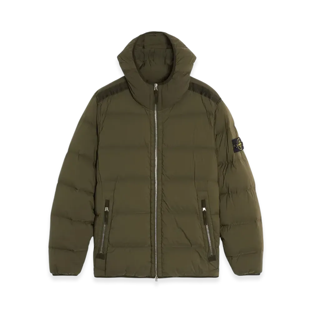 Stone Island 43728 Seamless Tunnel Nylon Down-TC Jacket - 23FW "Olive Green"