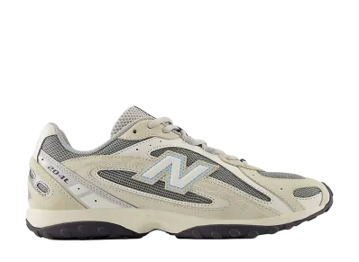 New Balance 204L "Grey" (emmi Exclusive)