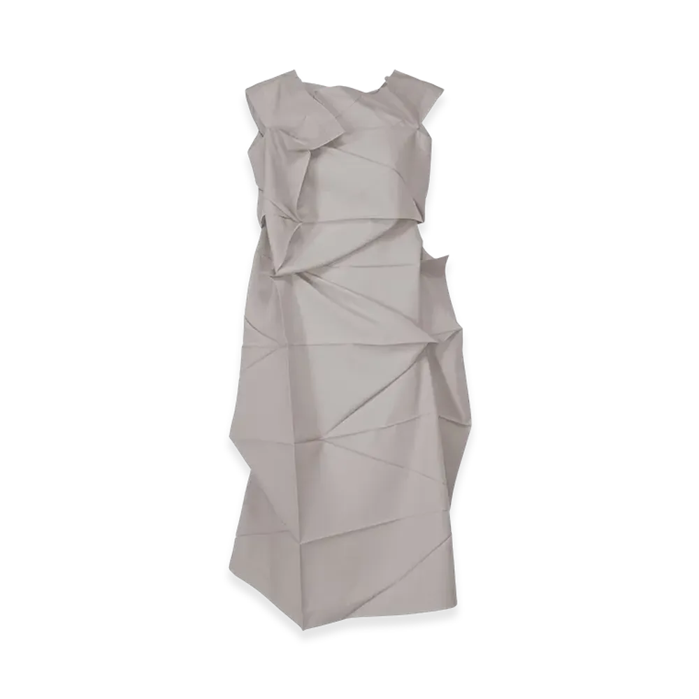 132 5. ISSEY MIYAKE No.2 "Silver Gray"