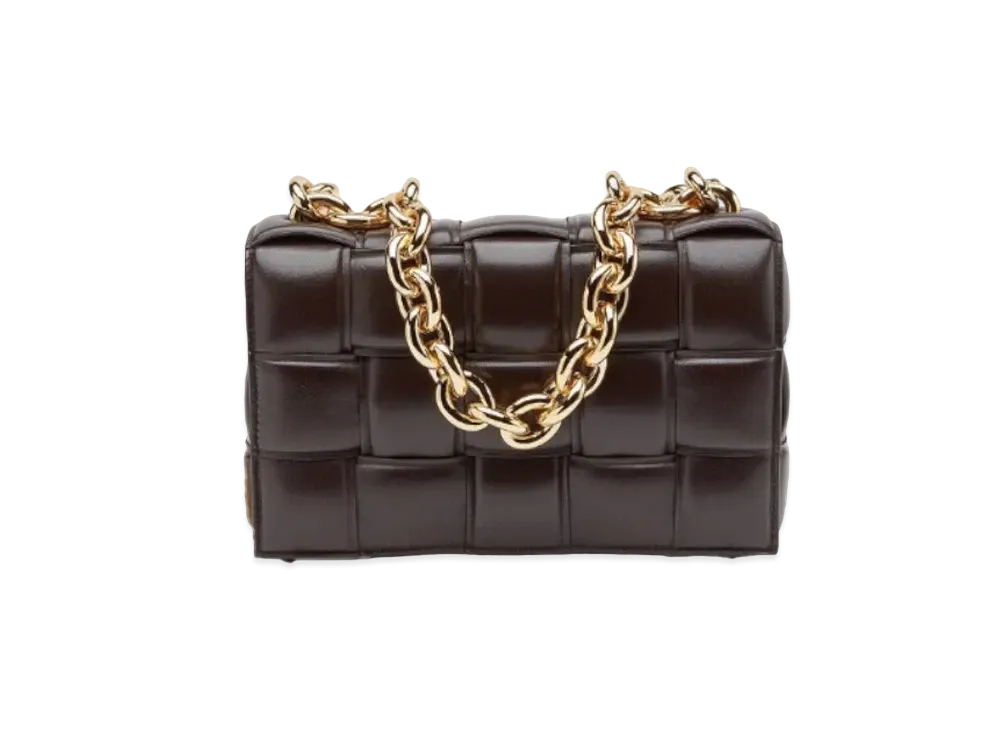 Bottega Veneta Chain Cassette "Fondant"