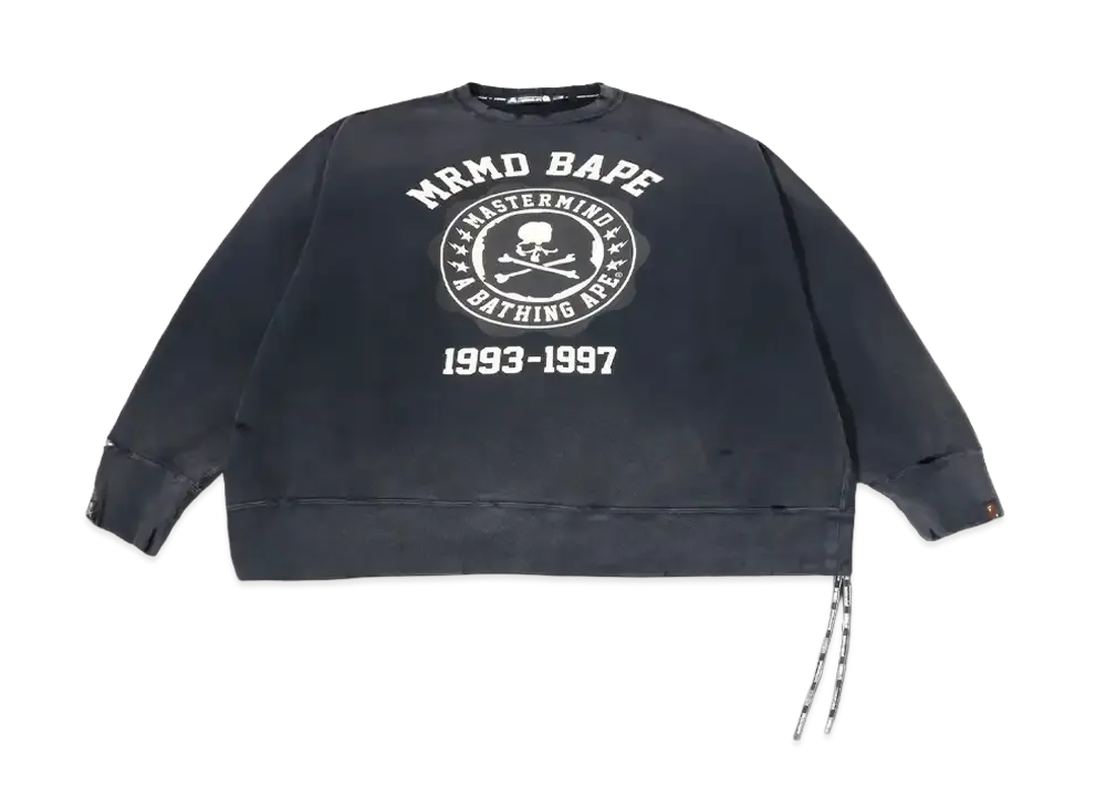 A BATHING APE x mastermind JAPAN Vintage Effect Crewneck "Black"