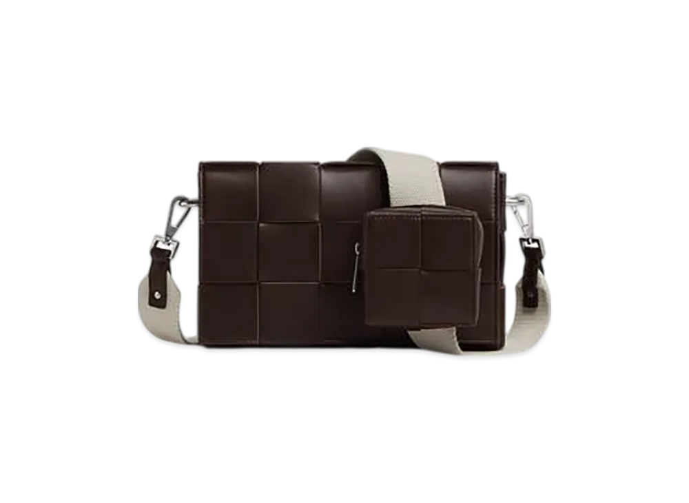 Bottega Veneta Cassette With Versatile Strap "Fondant/Natural"