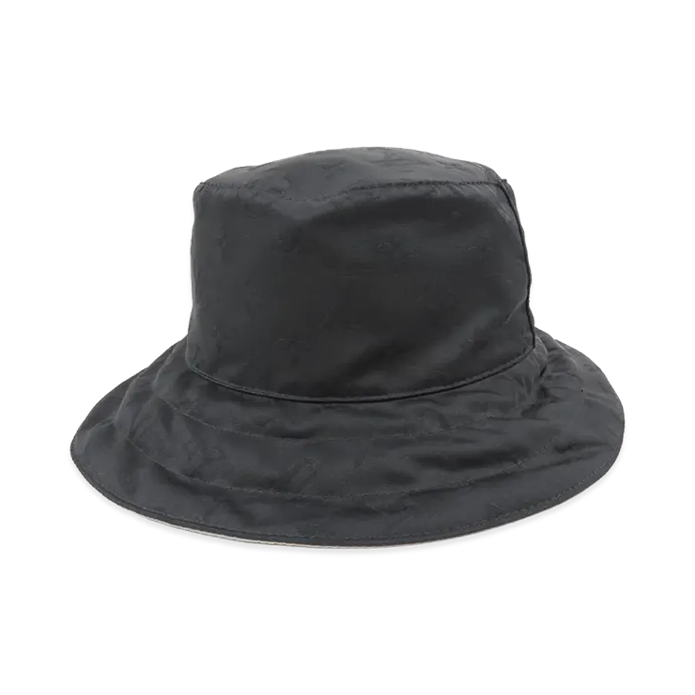 Louis Vuitton Bonnet Monogram Appearing Hat "Black"