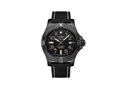BREITLING AVENGER AUTOMATIC 45 SEAWOLF NIGHT MISSION "Black"