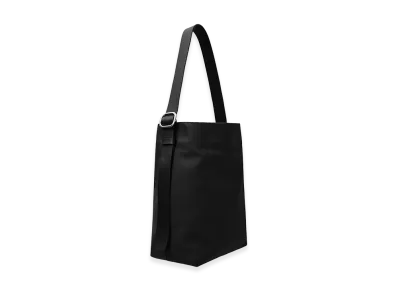 CLESSTE Grain Leather Editor's Bag "Black"