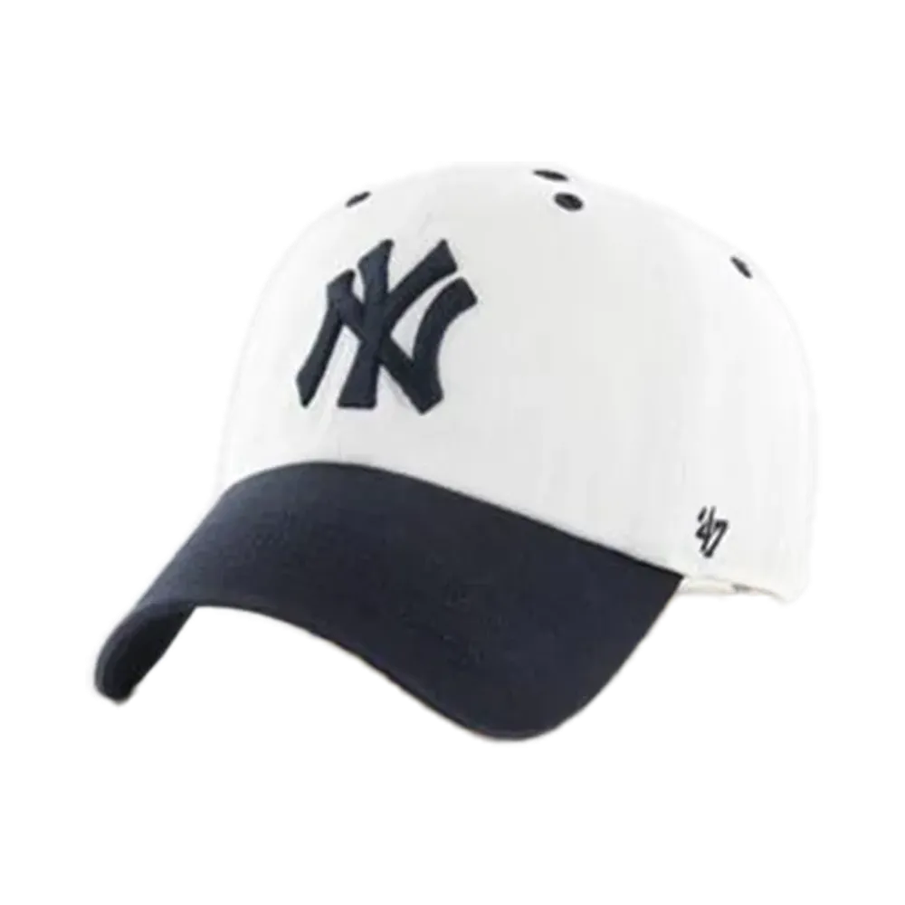 47 Clean Up "White/Black"