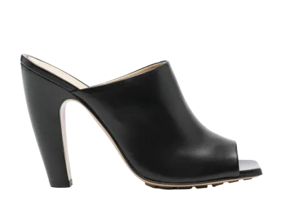 Bottega Veneta Women's Sandals "Black"