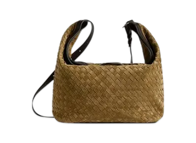 Bottega Veneta Large Passenger "Acorn/Fondant"