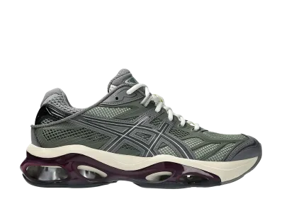 Asics Gel-Kinetic 2.0 "Lichen Green/Beniimo Purple"
