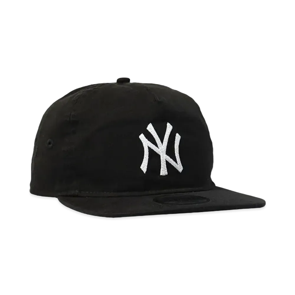 NEW ERA x URBAN OUTFITTERS NY YANKEES - GOLFER "BLACK"