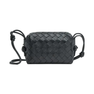 Bottega Veneta Loop "Black"