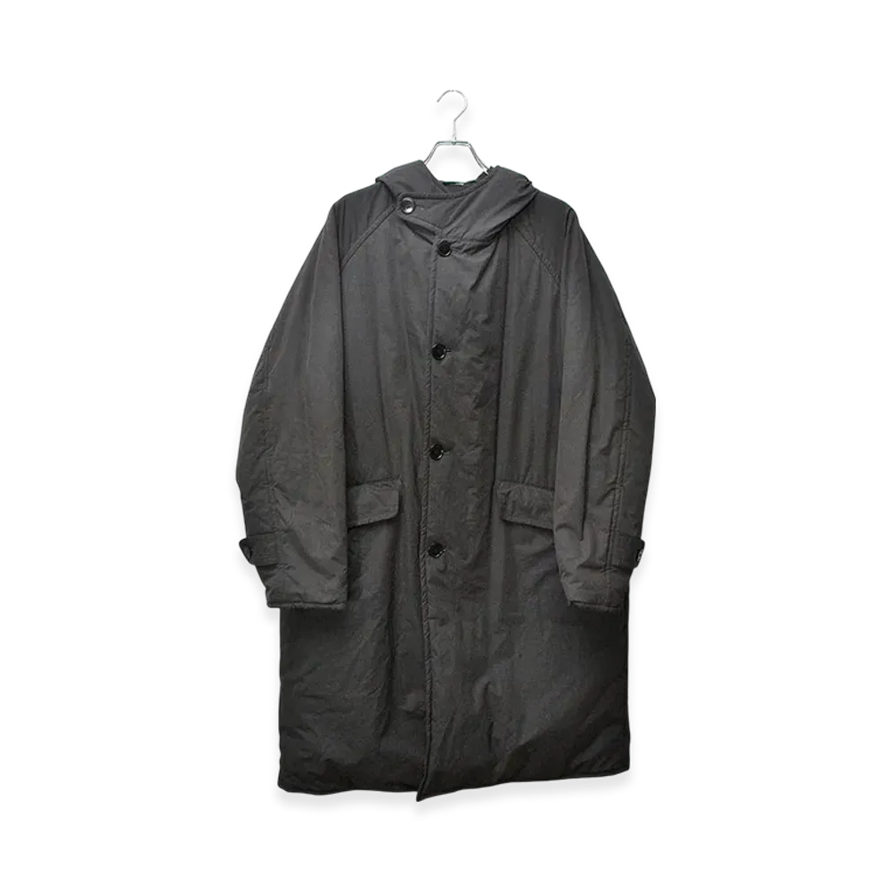 COMOLI Insulation Hooded Coat "Black"