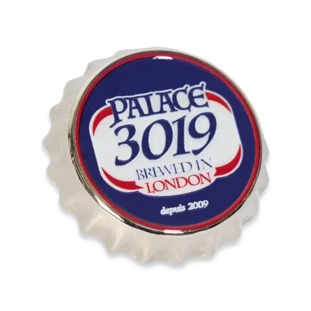PALACE Savoir-Faire Pin Badge "Blue Red"