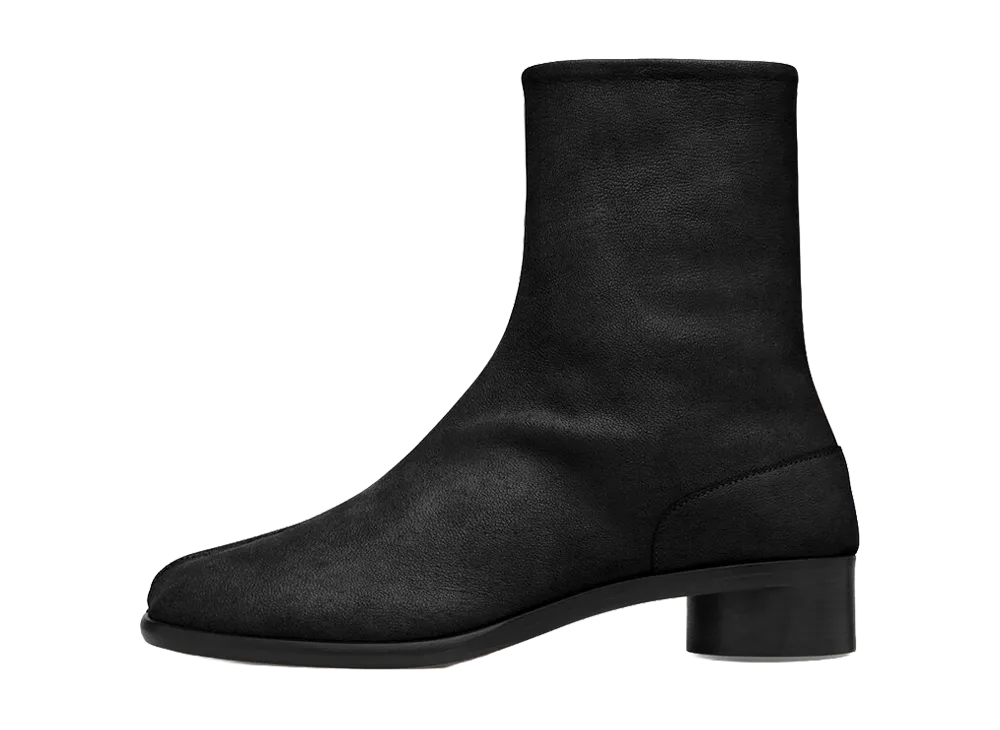 Maison Margiela Caramel Leather Tabi Ankle Boots H30 "Black"