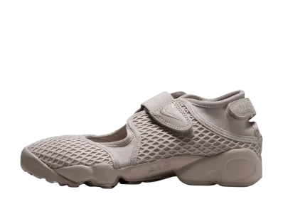 Nike Women's Air Rift "Cream II/Light Orewood Brown"
