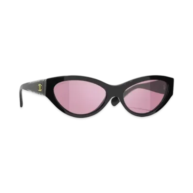 CHANEL Cat Eye Sunglasses Acetate & Strass "Black/Pink"