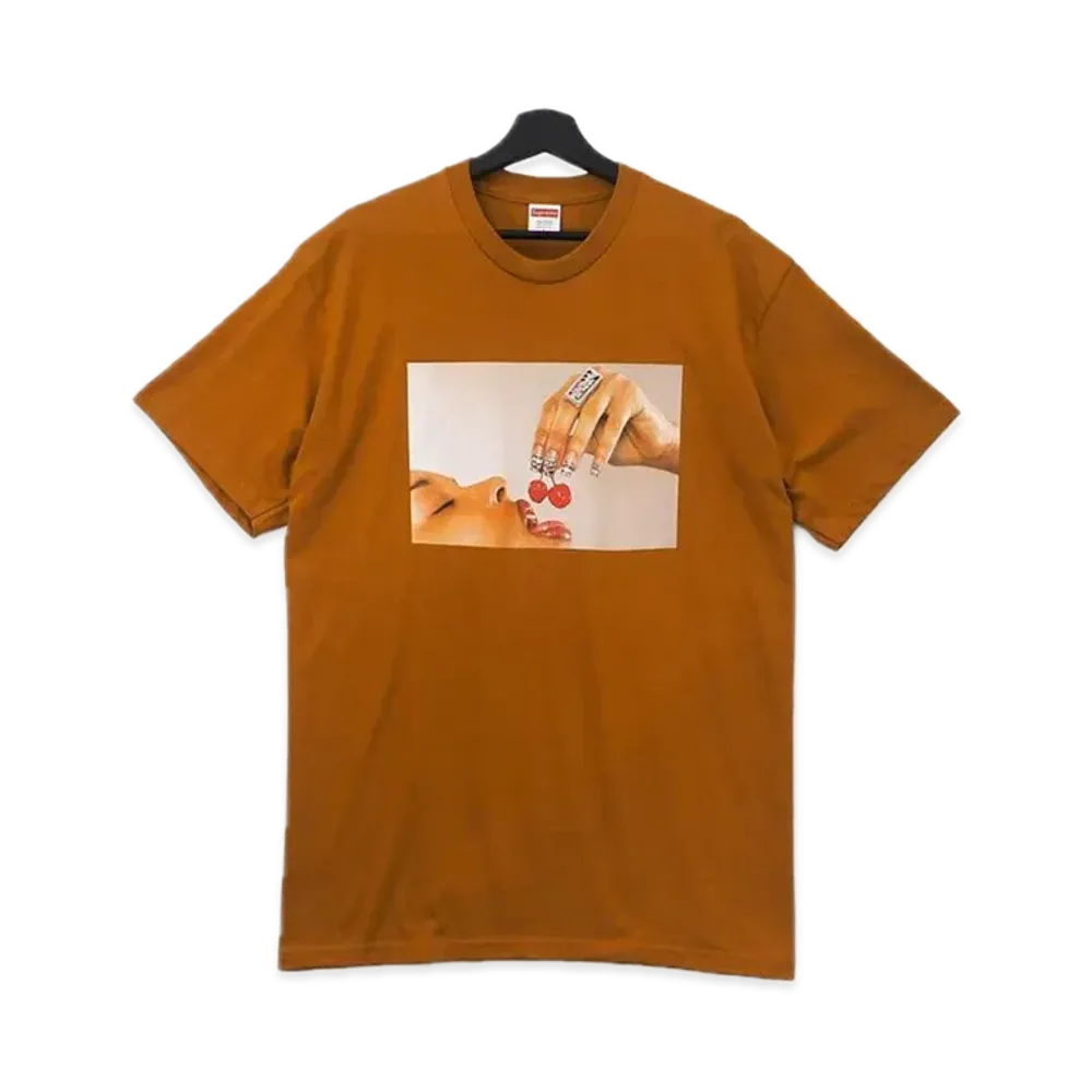 シュプリーム チェリー Tシャツ "オレンジ"