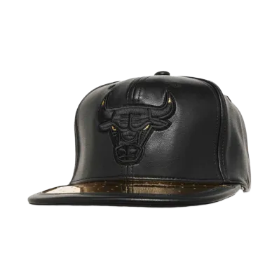 Mitchell&Ness NBA DAY ONE SNAPBACK BULLS "BLACK-GOLD"