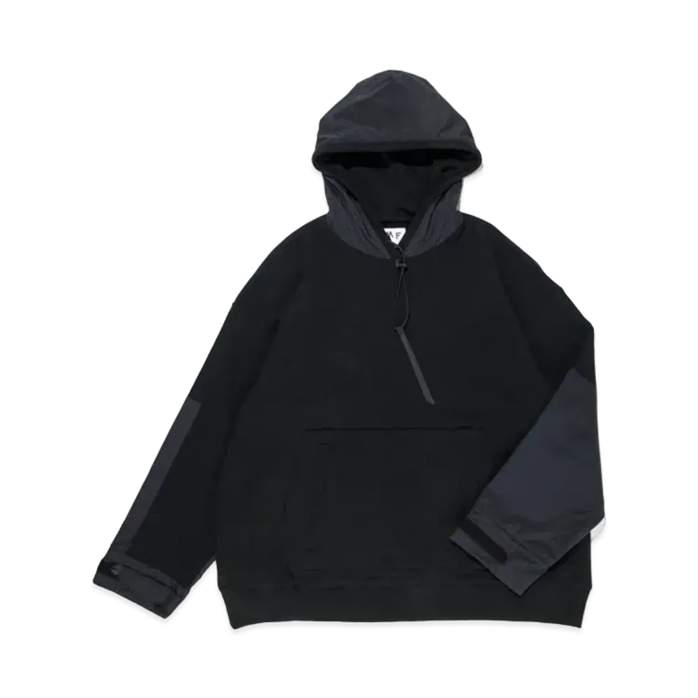 CMF OUTDOOR GARMENT Half Shell "Black"