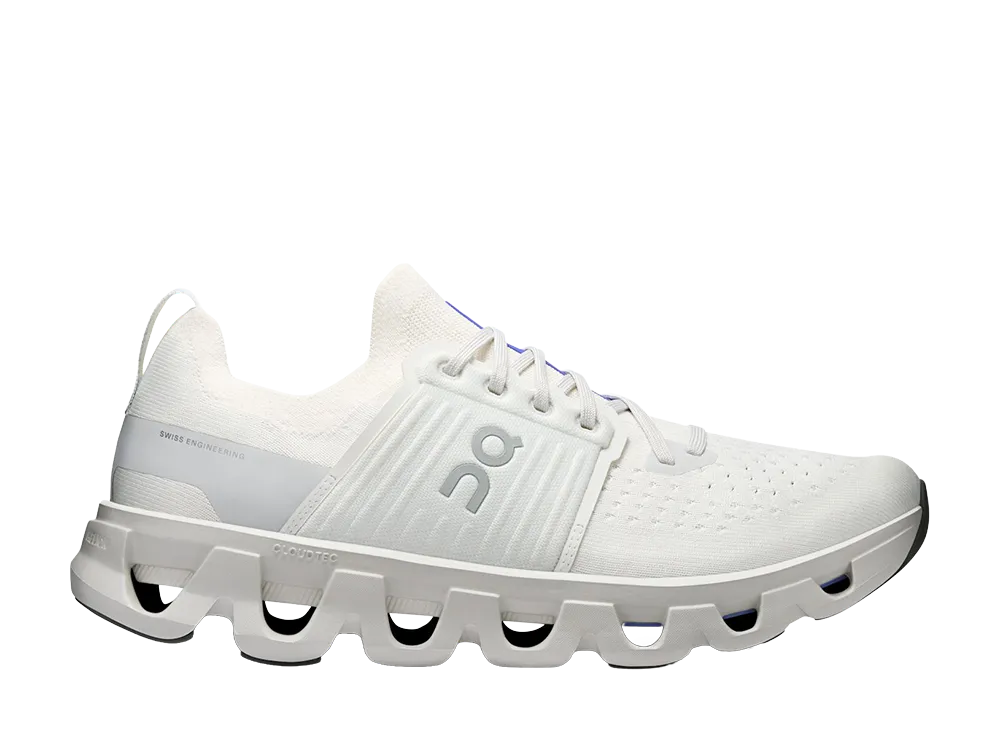 On Cloudswift 4 "Ivory/Wolf"