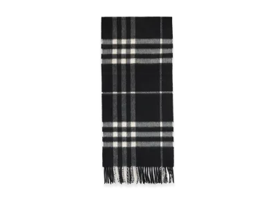 Burberry Check Scarf "Checked"