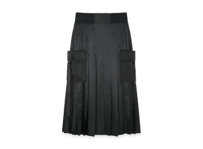 sacai Women's Nylon Twill Skirt "Black"