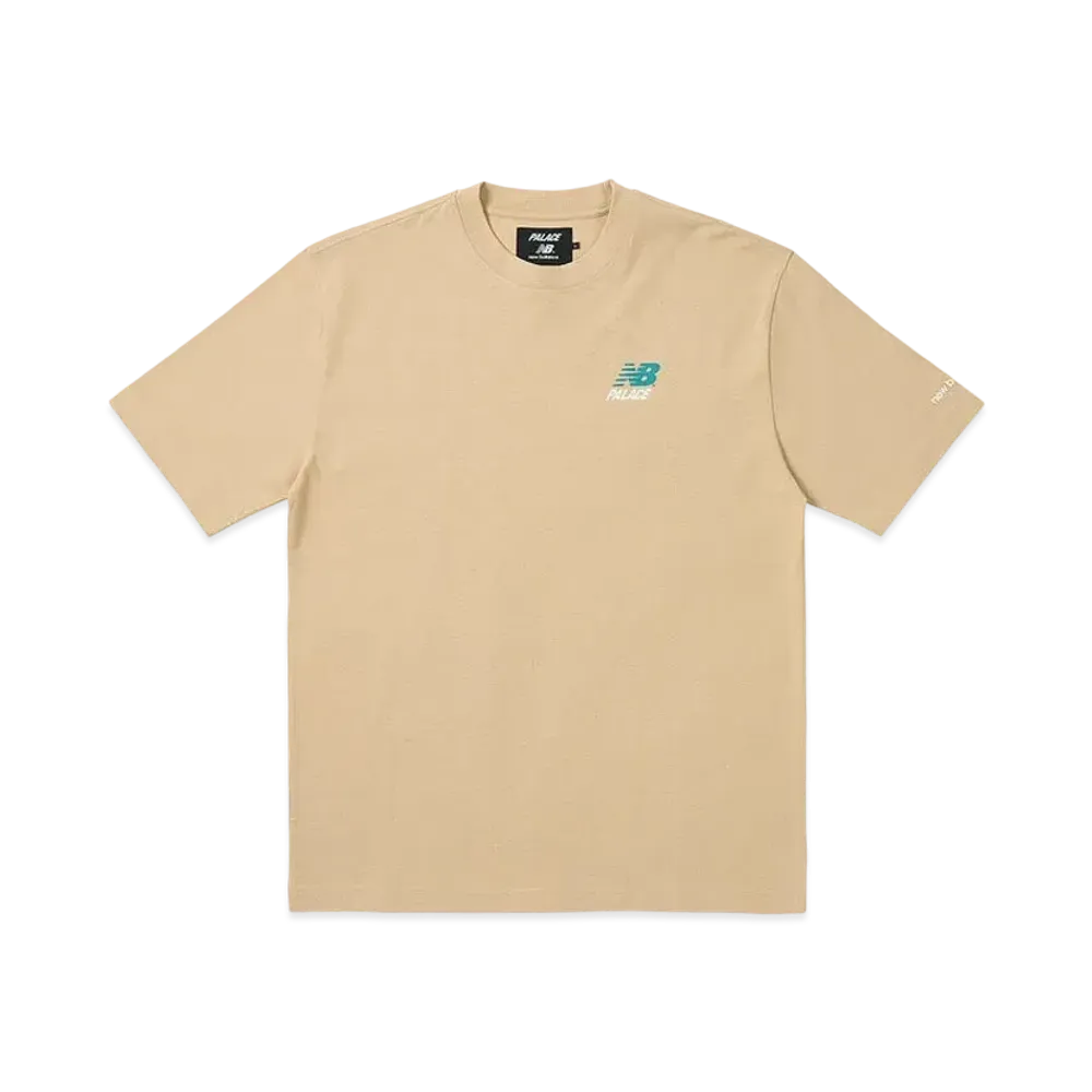 PALACE NEW BALANCE Logo T-Shirt "Tan"