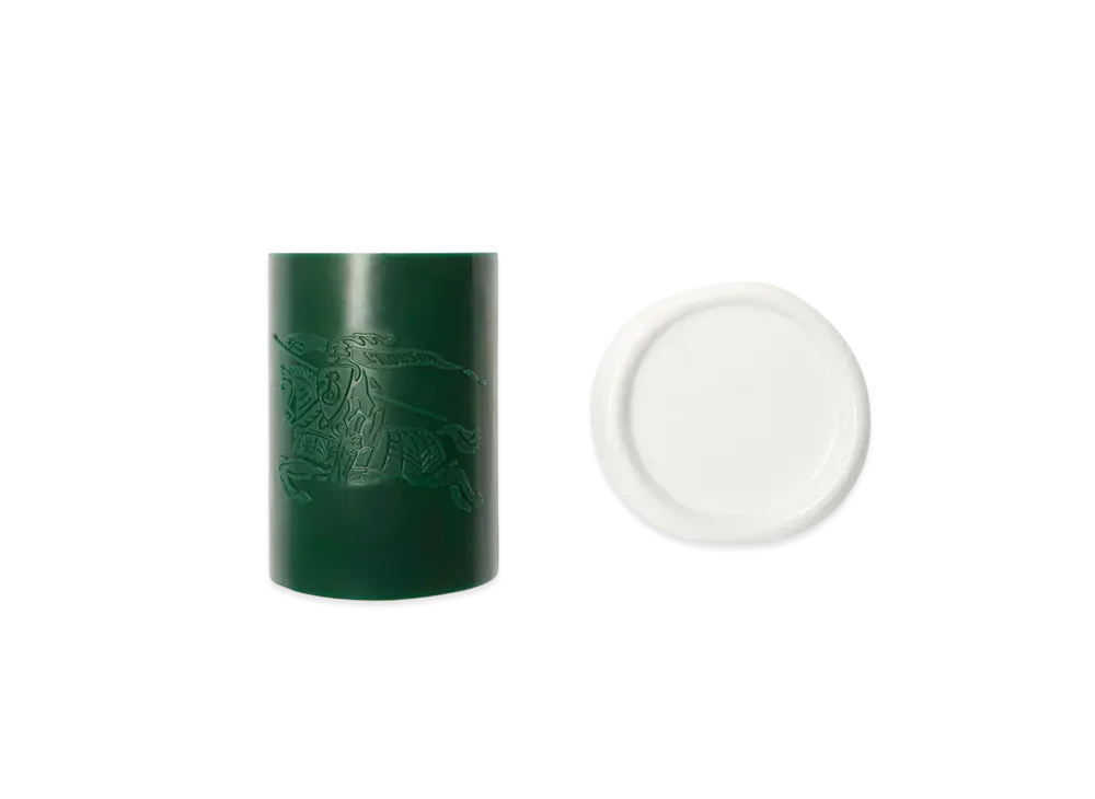 Burberry Candle - Ivy and Sandalwood "Ivy Green"