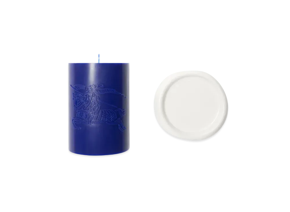 バーバリー ナイトブルーキャンドル – ウッドファイヤー ＆ クローブ