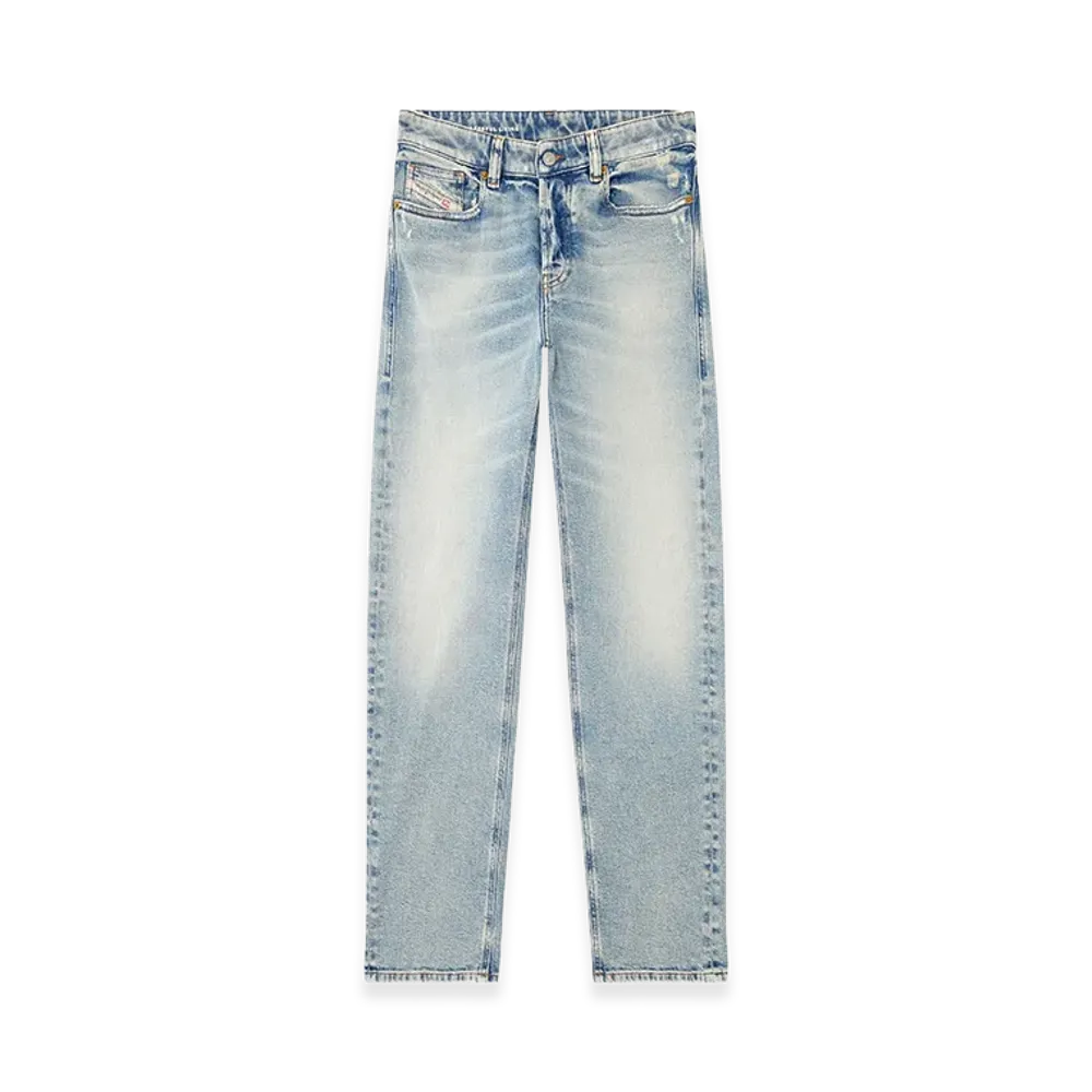 Diesel Women's "1988 D-Ark" Jeans "Denim"