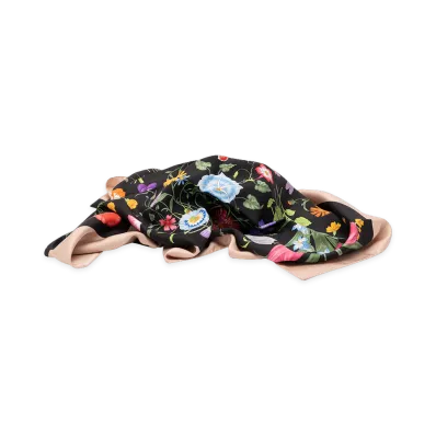 GUCCI Women's Scarfs "Black/Beige"