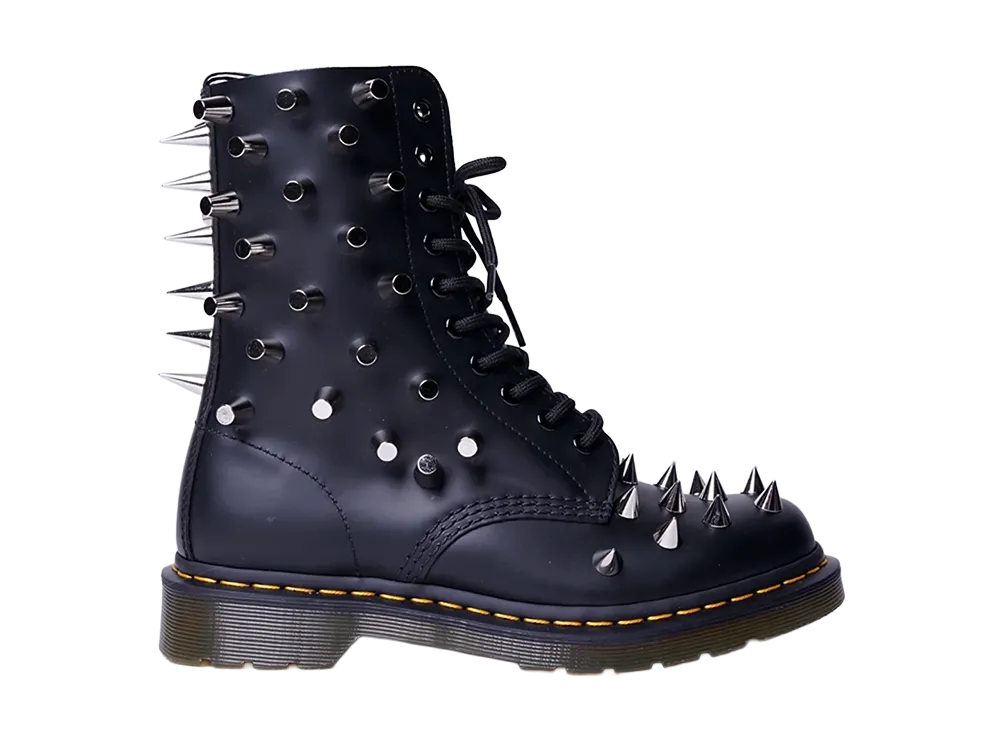 JUNYA WATANABE × Dr.Martens Studded Custom Boots "Black"