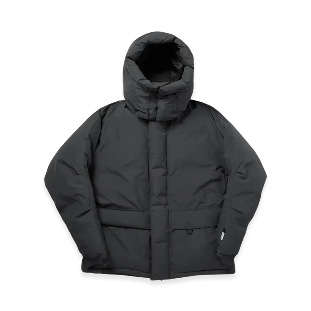 DAIWA PIER39 Windstopper Expedition Down Jacket "Chacoal"