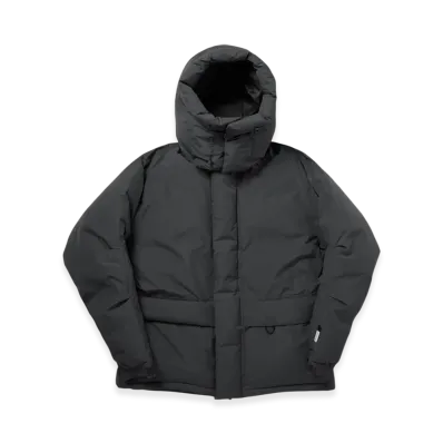 DAIWA PIER39 Windstopper Expedition Down Jacket "Chacoal"