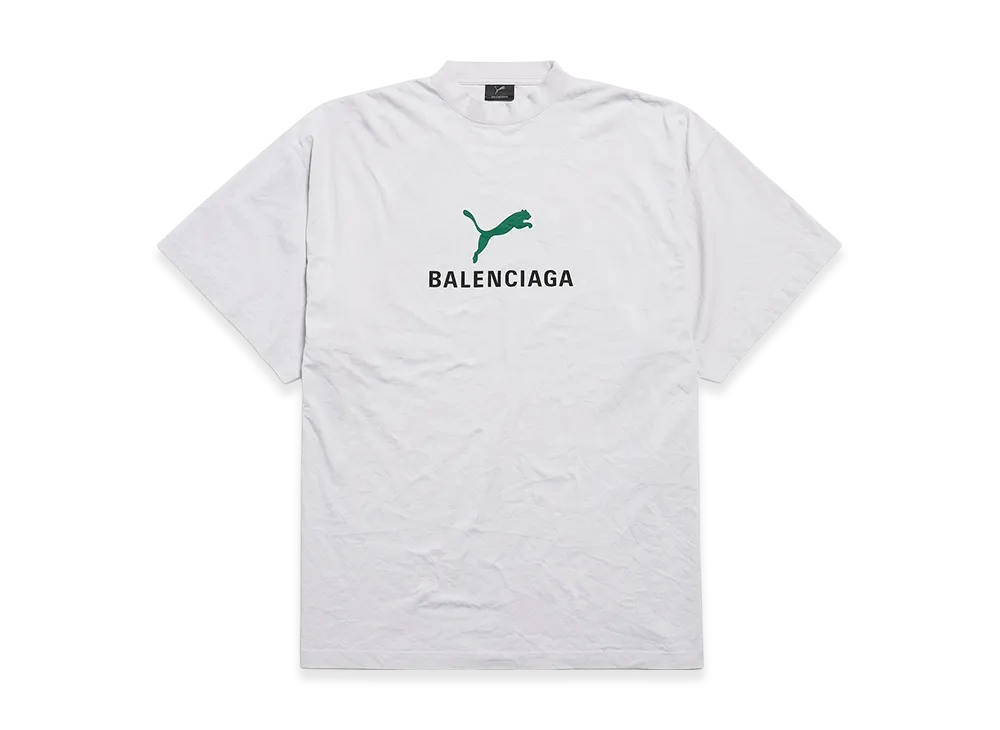 バレンシアガ x プーマ オーバーサイズ Tシャツ 