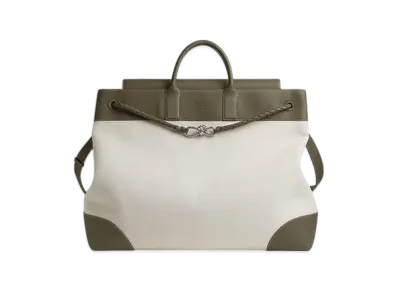 Bottega Veneta Maxi Andiamo Voyager "Natural/Cypress"