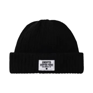 UNDEFEATED Sporting Goods Beanie "Black"