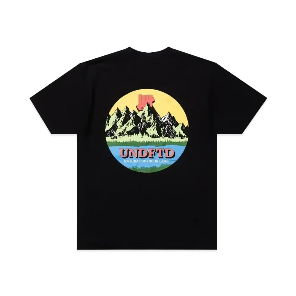 UNDEFEATED Natural S/S Tee "Black"