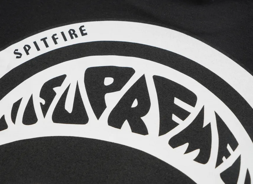Supreme x Spitfire L/S Tee Supreme x Spitfire L/S Tee
