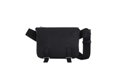 LOEWE Military Bumbag In Soft Grained Calfskin "Black"