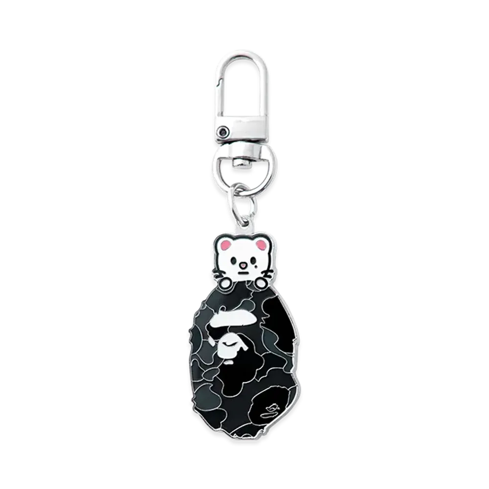 A BATHING APE x Stray Kids Key Ring Hyunjin "Black"
