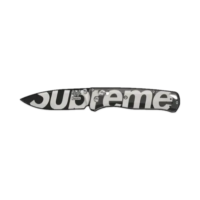 Supreme x Benchmade Bugout Knife "Black"