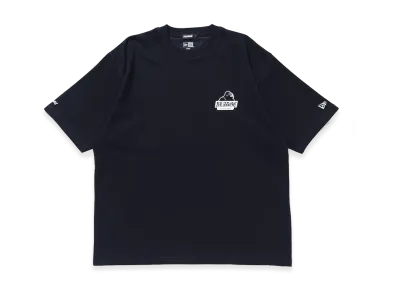 XLARGE x NEW ERA Performance S/S Tee "Black"