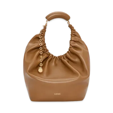 LOEWE Squeeze Bag Medium "Oak"