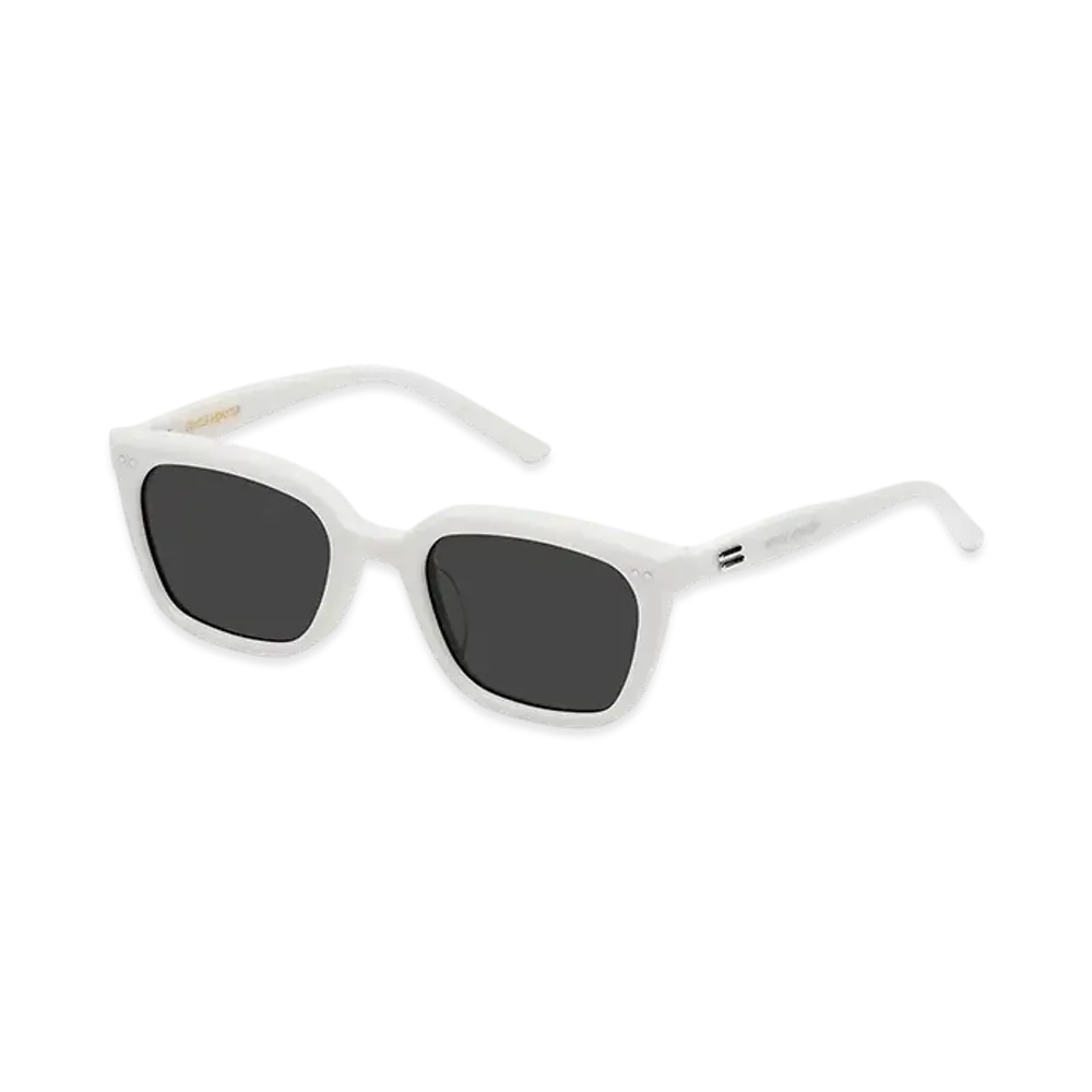 Gentle Monster Breezebe W2 "White"